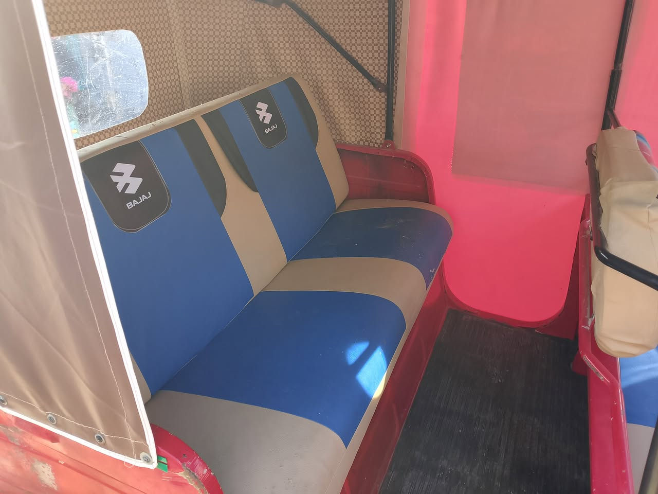 تكتك البيع السعر مليونين المكان منطقة النهنروان الرقم *********** موديل 19
