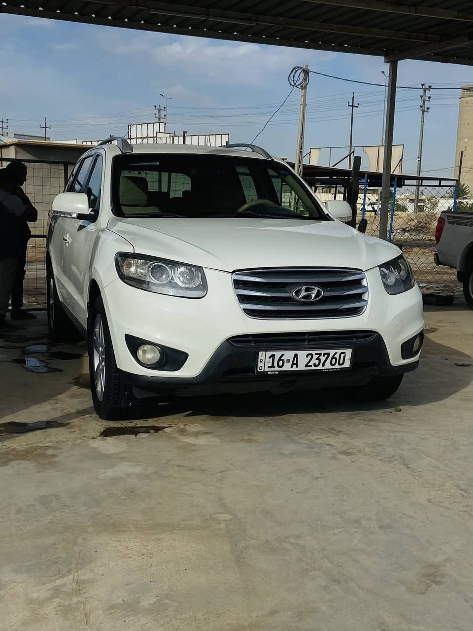 السلام عليكم ورحمه الله وبركاته

هونداي سنتافي مديل 2012وراد خليجي
المواصفات:سته سلندر مكينه 3500
فور ويل درايف 
ويل 18
تحكم جهيتين
لايت كهربائي
سبع راكب
تبريد 3 قطع
سياره جهازه من كل النواحي

الضرر:تبديل باب جنطه خلفه
وبيها باراد قليل 

سنويه جديده ورقم قادسيه باسمي

السعر:150 وبيها مجال قليل
لتواصل:***********
