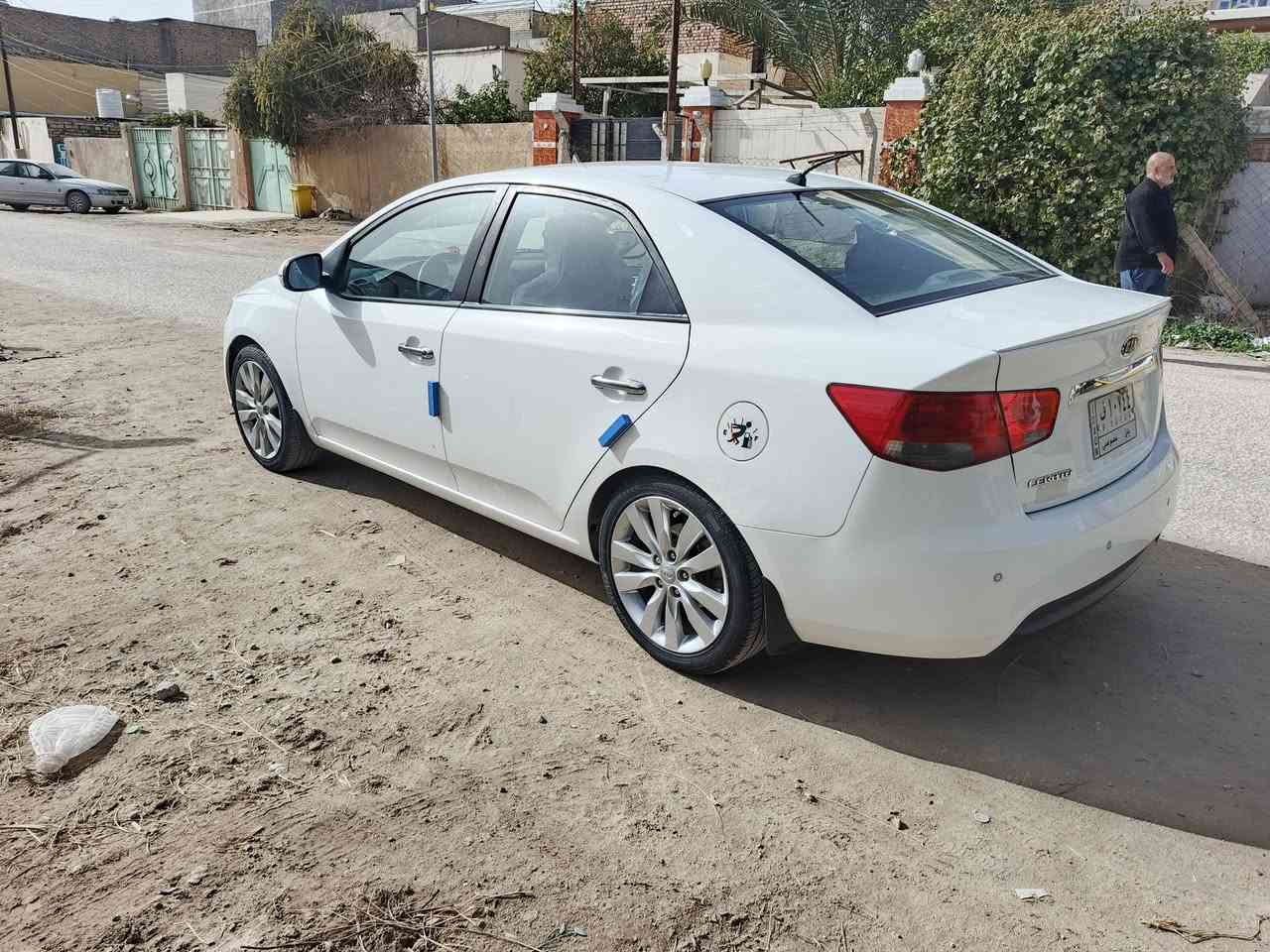 السلام عليكم سيراتو للبيع موديل 12 خليجي رقم بابل مداور ثاني يوم كفاله عامه سياره تخبل جديده مكان بابل حله استفسار اتصال ***********
