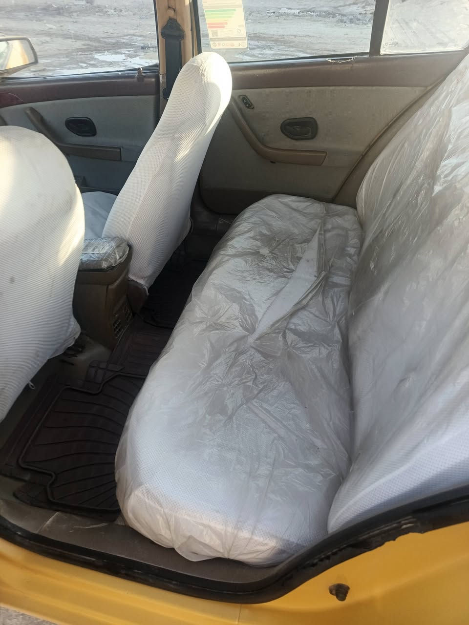 السلام عليكم سمند للبيع موديل 11 رقم واسط مصفره هيه وغرامات سياره جاهزه....، /// *********** !////// سياره عوزه بس تبريد بس غاز
