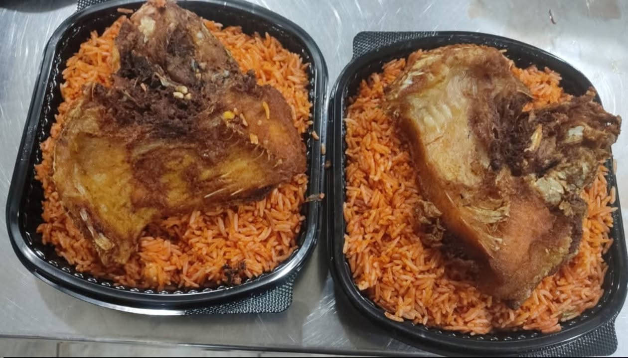 بوكس سمك قطعة مع تمن أحمر ب6الف 
حجز مفتوح تريد خل تحجز خاص بأجر غدا متوفر


**إذا كنت صاحب هذا الإعلان وتريد حذفه لأي سبب، رجاءا أرسل رسالة إلى الدعم الفني**