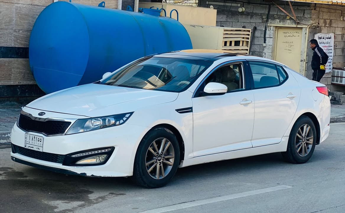 السلام عليكم … تحية طيبة

كيا اوبتيما خليجي مكينة 2400 دوش فول مواصفات 1/1 رقم بغداد بأسمي سنوية للـ2027 السونار مرفق مع المنشور بدون اي ضرر بالداخل خارجي فقط صدر جديد حدادية تخم تاير ياباني اصلي السيارة جاهزه على آخر حباية 

السعر : 109$ 
للإستفسار : ***********
العنوان : واسط - الصويرة
