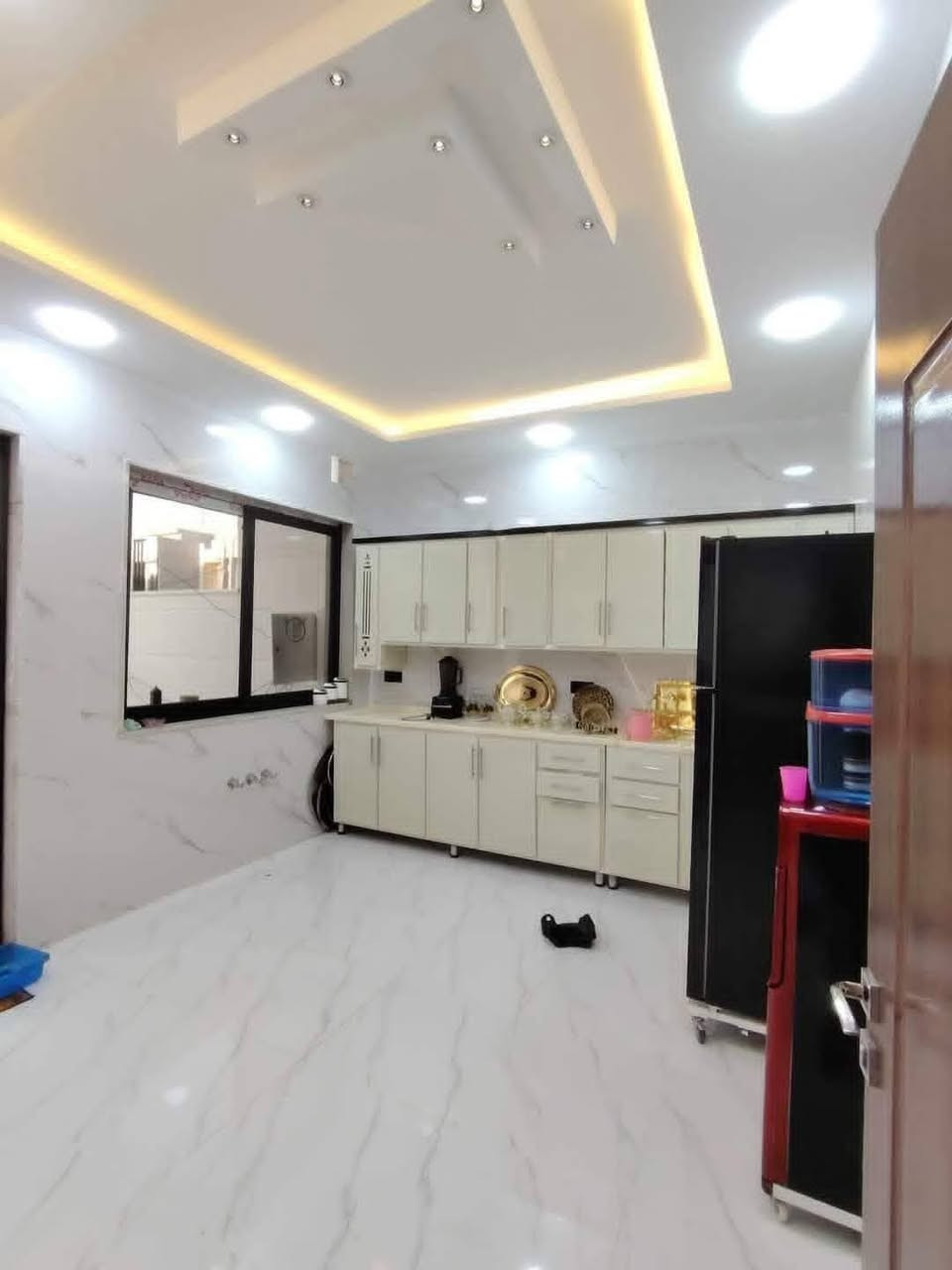 #عروض_مكتب_الدار_للعقار
دار للبيع 

حي التعليم العالي 

جمعيه النور بعد الدوره 

المساحه 150م واجهه 10م 

ط1 غرفتين نوم واستقبال وصاله ومطبخ وصحيات 

ط2.  /// 4غرف نوم وصاله وصحيات 

بناء حديث وخدمات كامله 

وصل جمعيه النور 

للاستفسار أكثر اتصل على الأرقام او 

 مراجعة مكتب الدار الكائن في بناء الجاهز مقابل الكمرك 

***********

***********

***********
