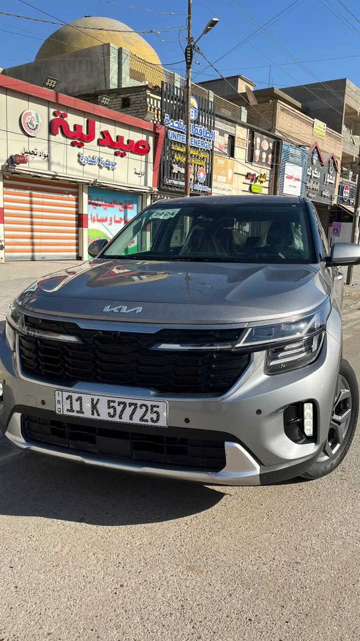 السلام عليكم كيا سليتوز موديل 2024
رقم بغداد بسمي جاملغ وبنيد من امريكا مصلح وكامل 
كير 
محرك 
صدر 
تبريد 
كهربائيات 
تخم تاير 
كلة مكفول شرط بدون اي نقص كلوب بدشبول ممشتغل كله نضيف 
المواصفات شاشة كبيرة 
حساسات امامية خلفية 
رادار 
اوتو ستوب 
فور ويل 
محرك 2000دوش ابو القطرة 
السيارة ماشية 38 
المكان بغداد الدورة 
السعر مناسب جدا مال بيع 149 
رقمي *********** اتصال فقط
