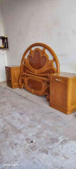 السلام عليكم غرفه كامله ام ست بيبان طابقين شغل درجه اولى لغرفه نظيفه كلش اي نقص ما به الغرفه جاهزه وكامله سعر  1250 شامل شد والتوصيل مجاني داخل النجف والشراي يتصل مكاني نجف من ناحيه النور ***********((((((((())))***********
