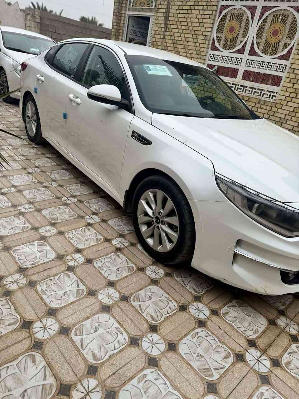 اوبتيما للبيع موديل 17 خليجي سياره جديده بيها فقط رشة صبغ جاملق امامي مقدار شبرين بدون معجون مع تقسيم البنيد باقي سياره مكفول ضربه صبغ تبديل فتح استخدم شخصي جاهزه من كل النواحي سعر 165 للاستفسار الاتصال ***********
