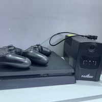 بلي 4 سلم مهكر ممفتوح بدون تصليح لوك ستيكر كُلش جديد ونظيف وكُل ملحقات...