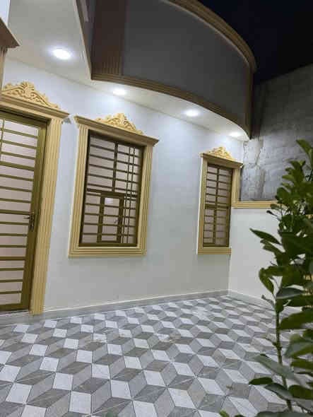 أسعد ألله أوقاتكم بكل خير 🔷
اللاستفسار📲 ***********

دار سكن للبيع بقمت روعه 🏭
المساحة 210 م
بناء حديث شقل درجه أولى👍
على شارع 10م تبليط 🛣
كافت لخدمات متوفره 

محتويات البيت ⬇️
1- كراج + حديقه
2- دوانيه
3- صاله
4- مطبخ
5- غرف منام عدد 2 
6- صحيات خارجي وداخلي

نوع العقار طابو زراعي
بأسم عراقي سند 25
الموقع راقي ⚡
البصره محوله الزهير
يبعد عن سايدين سياحي 700م

كل هاذ جمال وترتيب
بسعر 125 وبي مجال لشراي
اللاستفسار 📲 ***********
