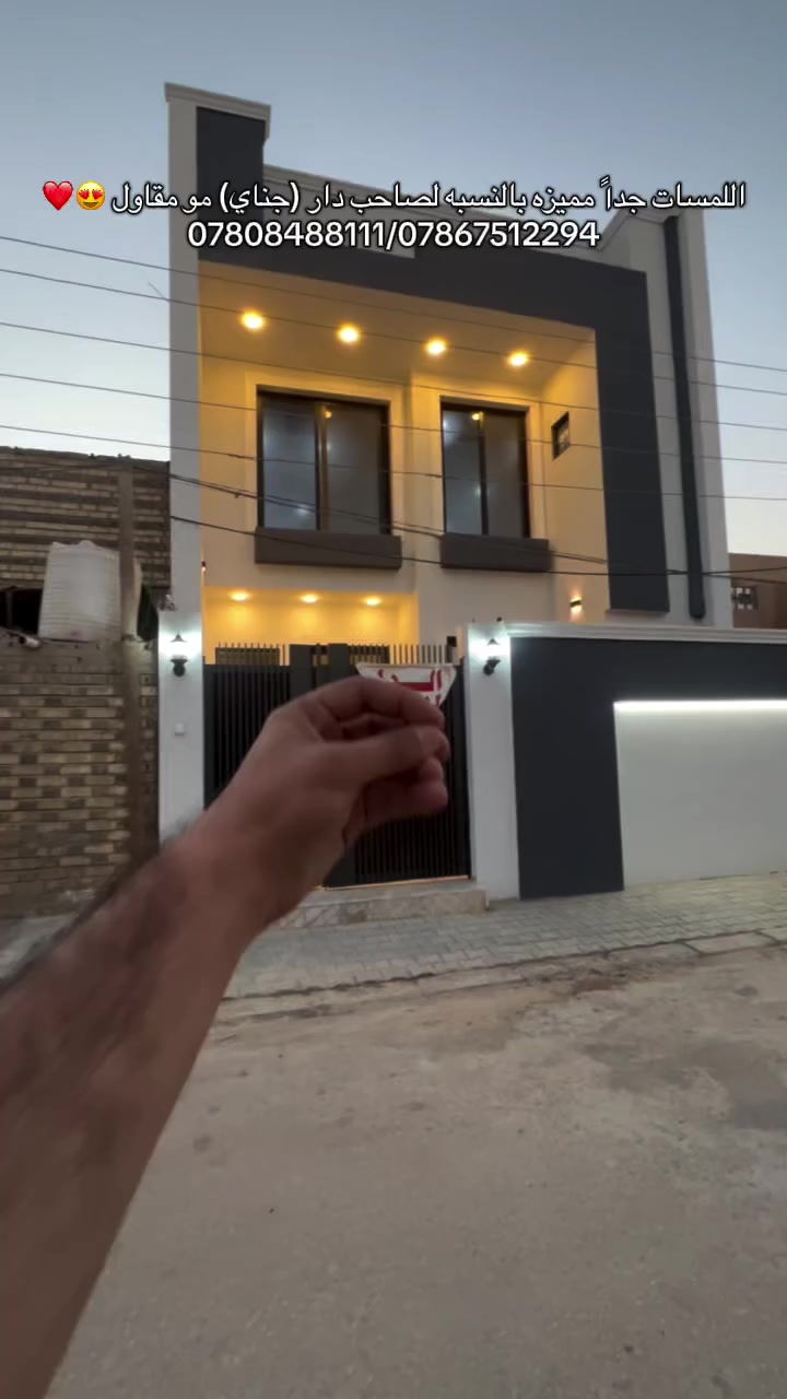 140 متر في حي العسكري
مميز جداً
منطقه ال3000
اربع غرف نوم
وسويتات 
باقي التفاصيل امامكم 
***********
***********
