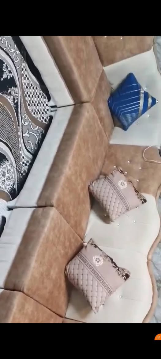 ديوان ٧ متر عراقي للبيع مستعمل شهر السعر 200 الف 
عنوان موصل سومر


**إذا كنت صاحب هذا الإعلان وتريد حذفه لأي سبب، رجاءا أرسل رسالة إلى الدعم الفني**