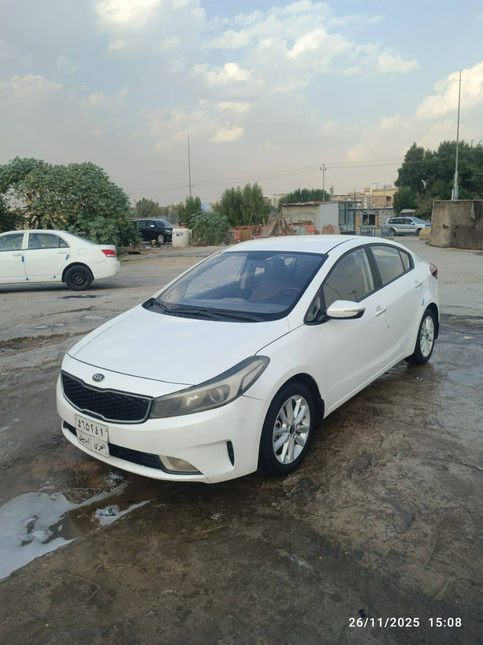 سيراتو خليجي مديل 17رقم اربيل
مكينه 1600
جاهزه من كلشي مكفوله من لصبغ ولفتح ولتبديل
من عده اربع اصابع بارد بحافت لباب
مواصفات مري شفط
اشاير بل مري
يدات نيكل
5ويل كب
تخم تاير ستوني شاده
حداديه جديده
مكينه شرط لا فتح ولا صوت ولا تبخير
شاشه كامره
مكان نجف
السعر 132وبيها مجال
لسياره بسم شركه دلير
*********** النجف, العراق
