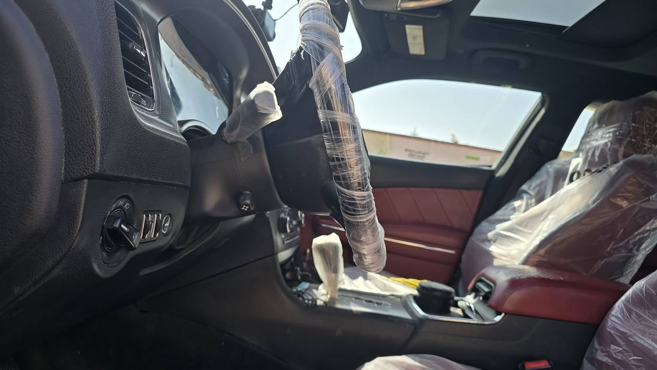 بيع او مراوس جارجر هيمي 5.7 موديل 13 سياره جديده كير مكينه تبريد ت كصه جنطه متوم وكامل سنويه ورقم  تاير.. بيع او مراوس مكانها ميسان‎0783 876 6912
