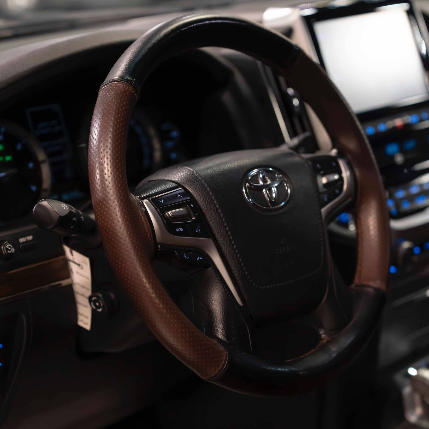 ‏Mansur cars 
عربي / كردى 
.   
النوع :TOYOTA 
الموديل :   VXS
سنة  الصنع :  2019
المحرك : V8 5.7
ناقل الحركة :  AUTOMATIC  
نوع الوقود :  بنزين 
الحالة :   خليجي 
عدد الأميال  : 100,000 km  
‏#MANSUR_CARS_ERBIL_F1    
:::::::::::::::::::::::::::::::::::: 
درووستکراوی :- TOYOTA 
مۆدێل :  VXS 
ساڵ : 2019
بزوێنەر :V8 5.7 
بگۆری بزوێنه‌ر :  AUTOMATIC 
سوتەمەنی :  بنزين 
دۆخ :خليجي 
ماوەی رۆشتوو :        100,000 km  
‏ ‏#MANSUR_CARS_ERBIL_F1 
:::::::::::::::::::::::::::::::::::: 
‏‎‏‎🗺️ العنوان: ERBIL- 40m STREET 
‏ / MANSUR CARS
‏‎‏‎📱 للاستفسار يسعدنا تواصلكم معنا على الأرقام التالية
‏‎‏‎📱بۆ زانیاریی زیاتر خۆشحال دەبین بە پەیوەندیتان بە ژمارەکانی
 
***********
***********
