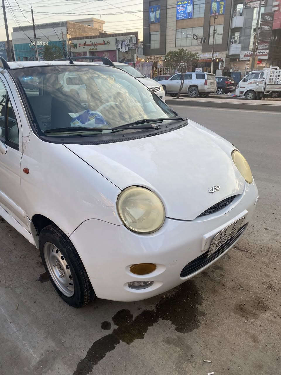 السلام عليكم 
للبيع كيوكيو موديل ٢٠١٣
رقم بغداد الجديد انكليزي
تحويل ثاني يوم 
السياره كامله اي نقص مابيهه
فقط طخات خفيفه ومعدلات 
والصور كدامكم للداخل والخارج
مكان السياره بغداد كاظمية
للاستفسار
***********
السعر ٢٥ وبيهه مجال بسيط
