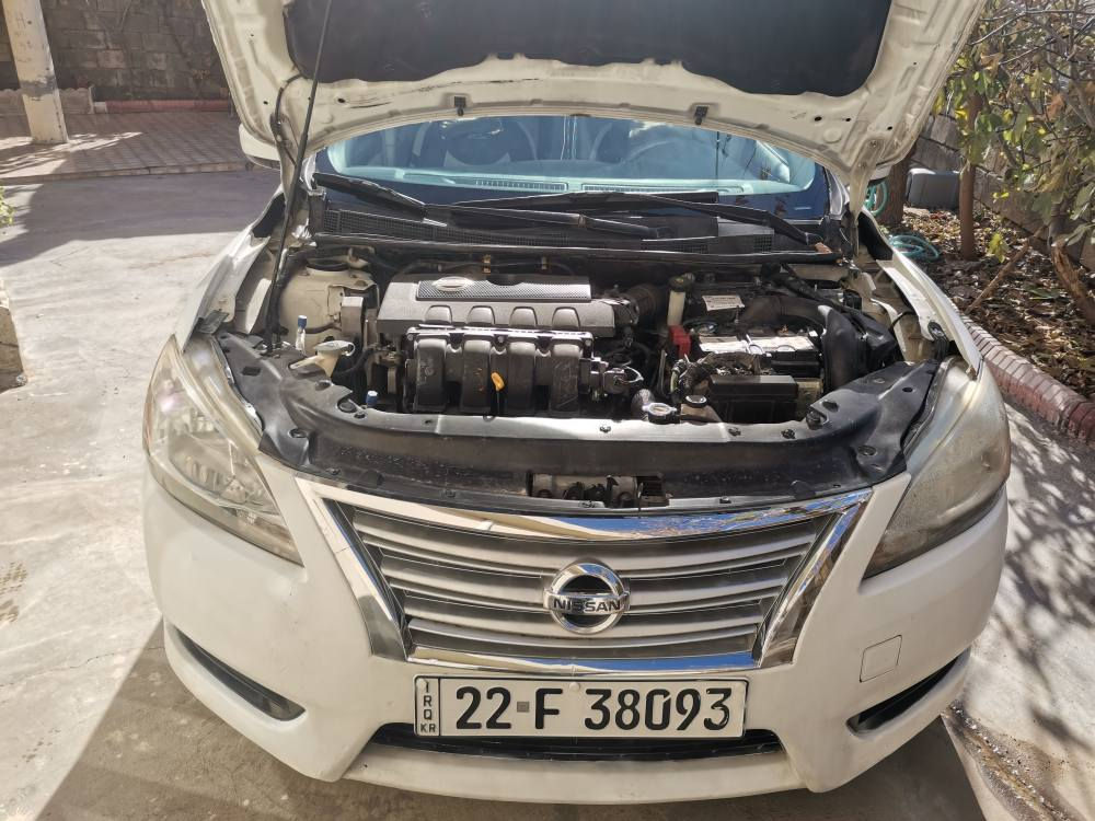 سياره شيلي ٢٠١٣ كير مكنه بشرت سقفو حزام بشرت   منطقه هرير سعر ٢٢ ورقه  ***********  *********** أربيل, العراق
