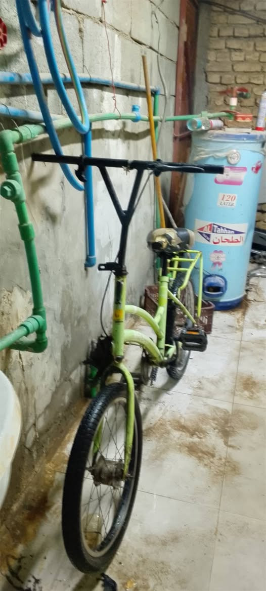 السلام عليكم بايسكل للبيع السعر خاص
الحجم 20 
بس الزنجبيل فالت ما يركب بزنجيل خلل


**إذا كنت صاحب هذا الإعلان وتريد حذفه لأي سبب، رجاءا أرسل رسالة إلى الدعم الفني**