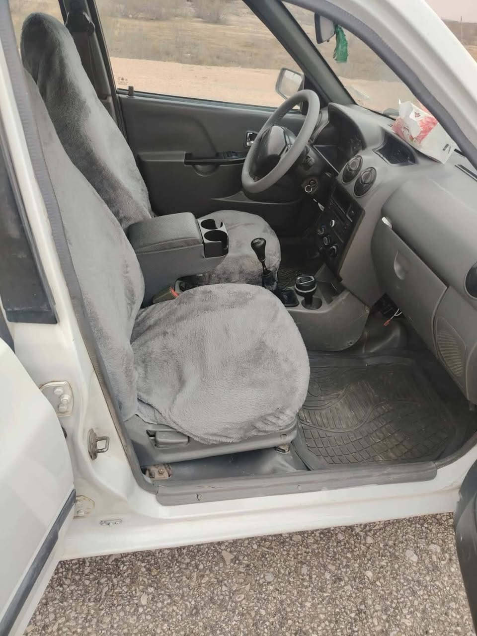 سلام عليكم سياره سايبه لبيع موديل 14المكان نجف الاشرف اني مكلف بل نشر تصل على رقم راعيه *********** رقم الهاتف
