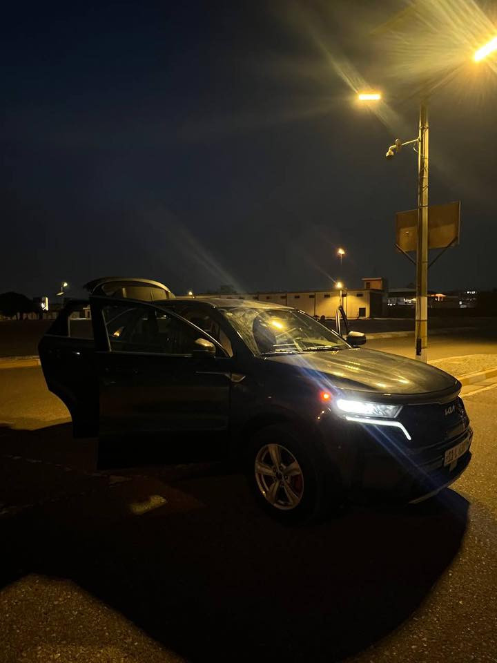 السلام عليكم للبيع سورنتو 2022 امريكي
1- محرك 2500 

2- رادات تحديد مسار

3 تحكم استيرن

4-لون فيلي

5- توقف ذاتي

6- 7 راكب

7- تبريد قطعتين 

8- مسافة المقطوعة 152 كم

‏9-  رقم انكليزي بغداد مدى انتهى 2029

10- السعر187 وبيه مجال

 

الاتصال : ***********
