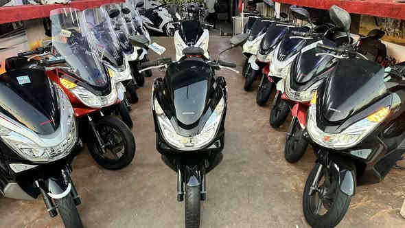 قطعه فول نظافه لليدور جديد ومكفول 
العنوان بغداد شارع فلسطين شارع الظلال 
البيع بالنقد والتقسيط مصرف الرافدين والرشيد 
يوجد توصيل داخل بغداد وجميع المحافظات 
‭   0778 114 7176‬
