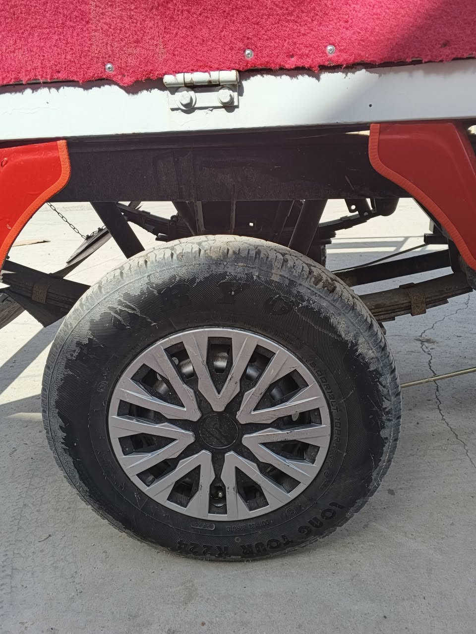 سلام عليكم شباب ستوتة للبيع فحل عالي موديل 2021
لون ابيض امدوشم كامل 
محرك 2026
تايرات جوبلس جدد لوك 
جنج اسليماني 
نغرة سلف كهربائيات كلهة شغالة شرط 
ستوتة مال خبزة 
مكاني كركوك حي النصر يم جامع المدينة المنورة للستفسار على هاذا الرقم *********** خابرني وتدلل
