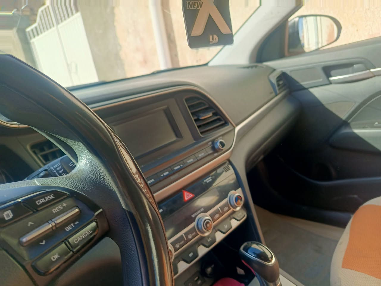 النترا موديل 20امريكي حادثه جاملغ بدون دواخل السعر 145
كوت حي الجهاد ***********
