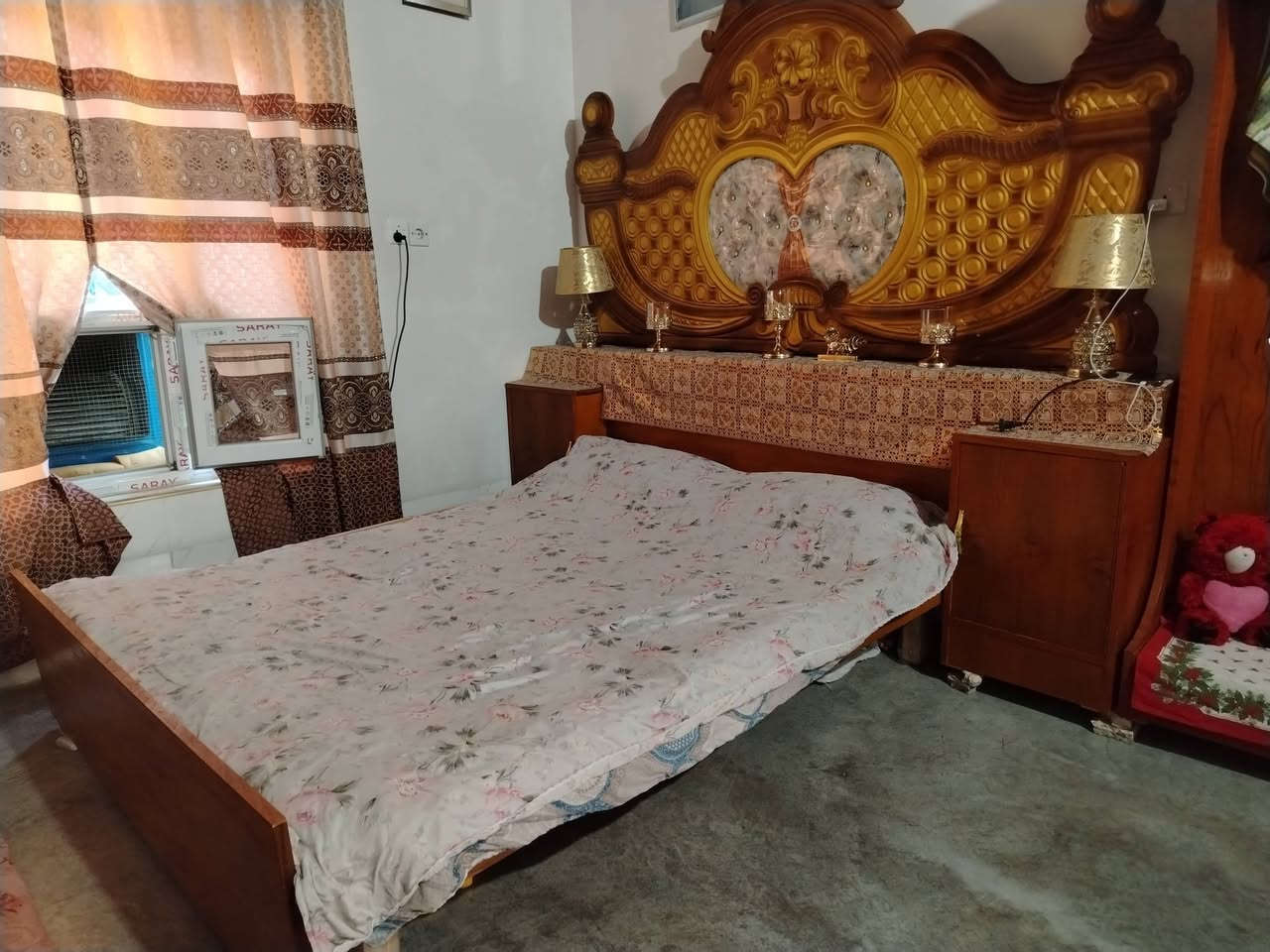 السلام عليكم اخشاب للبيع غرفه كامله السعر600 بيه مجال مكلف بالنشر الاستفسار اتصل على الرقم*********** لحد راسلني خاص مكلف بالنش هذا رقم ابو الاخشاب
