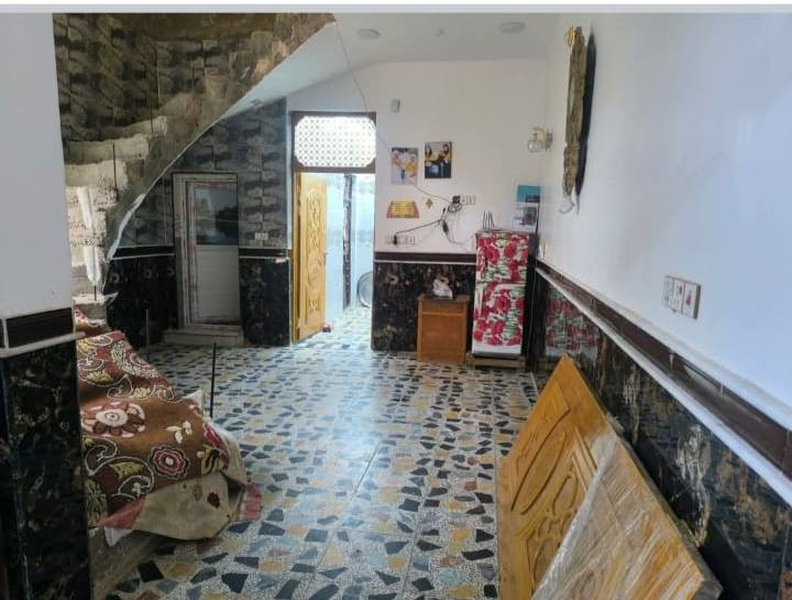 دار للبيع مساحه 125م طابقين طابو صرف بلنجف حي نداء  منطقه 67
بناء طابوق سقف صب مركزي 
للاستفسار واتساب ***********
***********
