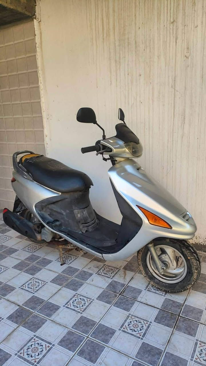 دراجه فراشه للبيع السعر 350
ذي قار قلعة سكر ***********
