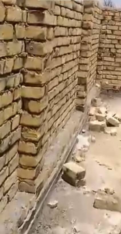 خلفه متفرغ لبخ جص اسمنت بناء اعكاده هذا رقمي ***********
