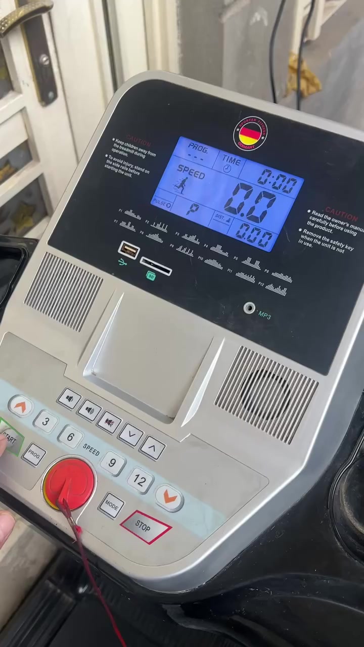 السلام عليكم
جهاز جري للبيع وكف عندي بدلتله فيوز كام يطلعلي  E2  ما اعرف شنو مشكلته
***********
