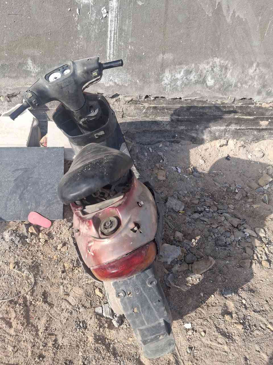 بيجي كايمه ابيع كوم حديدسعرها ٧٥ وبيها مجال التايرات جدد


**إذا كنت صاحب هذا الإعلان وتريد حذفه لأي سبب، رجاءا أرسل رسالة إلى الدعم الفني**