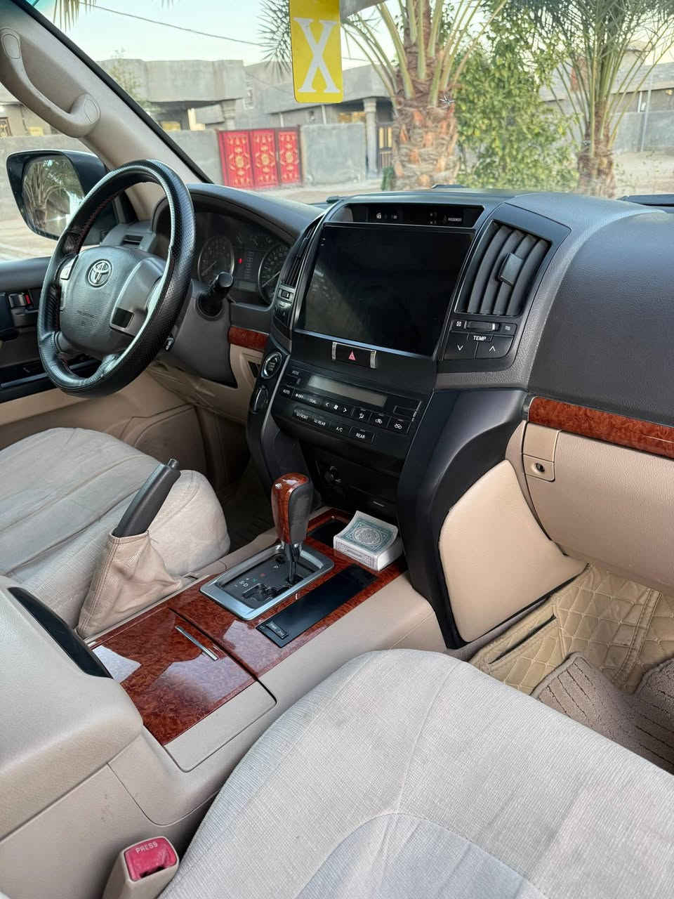 السلام عليكم
لاندكروز موديل 2012رقم بغداد الدولي بأسمي فول مواصفات مكفولة كفاله عامه والسونار مرفق بالمنشور المكان كربلاء السعر السعر النهائي348
***********
***********
