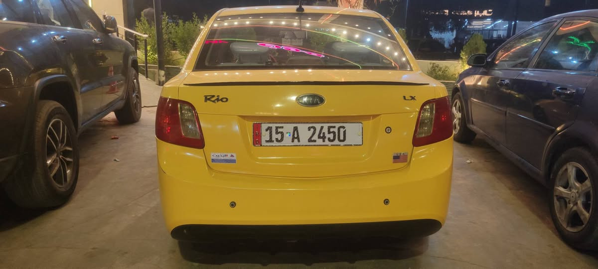 سلام عليكم للبيع كيا ريو امريكي منضومه غاز محرك 16 كير توماتيك موديل 2010 هيه وغرامات صفر رقم مصطره سنويه بسمي  كاربون بانزين بيها ضرر فقط جاملق المامي السعر (95) ***********
