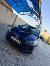 للبيع هونداي رينا خليجي الشركة العامة للسيارات ماشيه 41 لف بيهه قطعتين...