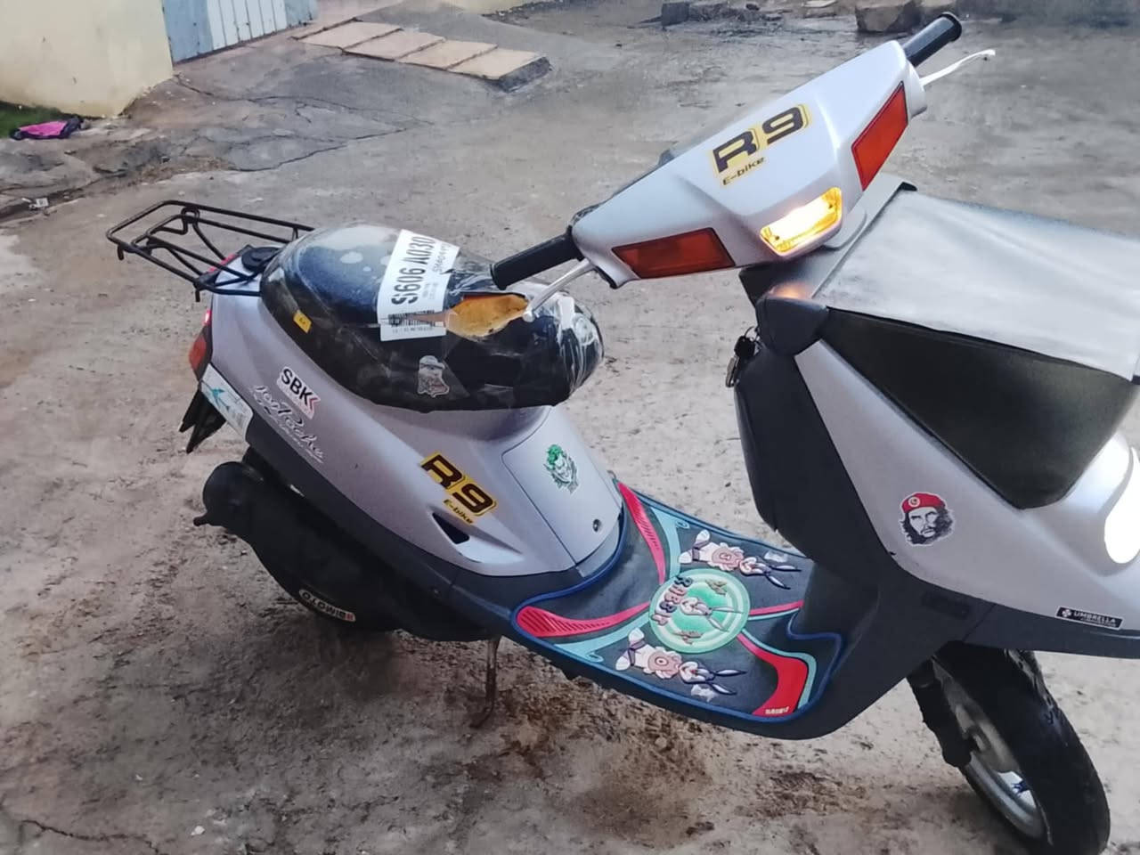 السعر 450


**إذا كنت صاحب هذا الإعلان وتريد حذفه لأي سبب، رجاءا أرسل رسالة إلى الدعم الفني**