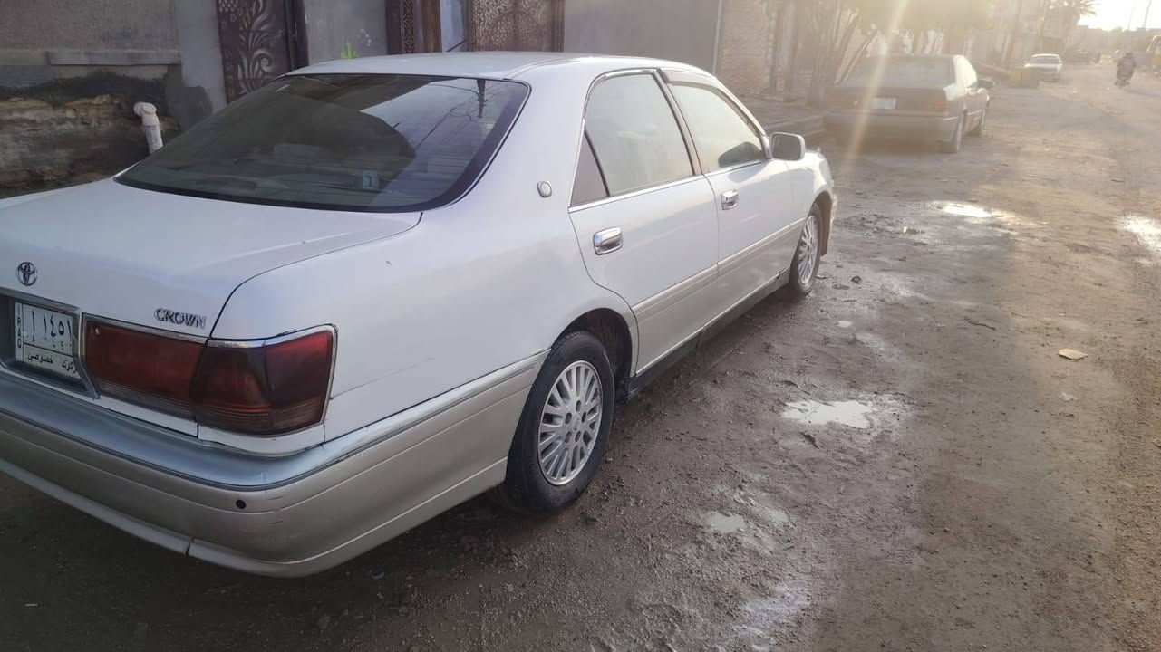 ملكه مكفوله من الكصه والضربه والعيب الشرعي قرار ٤٨ مدفوع كمرك مكينه ديفور الجبير ٣ دكم كمرك مدفوع قرص موجود واي استفسار *********** السعر ١٠٠ ورقه بيع مستعجل
