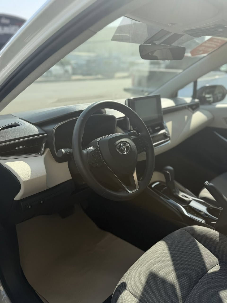 تويوتا كورلا 2025 بانزين ساز 
فول مواصفات 
فتحة سقف
مرايات شفط 
ماشية 1000 كيلو 
مكفولة كفالة عامة 
للاستفسار ***********
