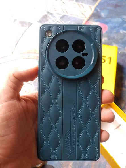 زيرو 40 جهاز نضيف ستخدام بيت
ذاكره 512 ملحقات كارتون وشاحنه مال قير جهاز اصليه 
السعر 240 بي مجال قليل مكاني البصره الهارثه 
رقم صاحب الجهاز ***********
