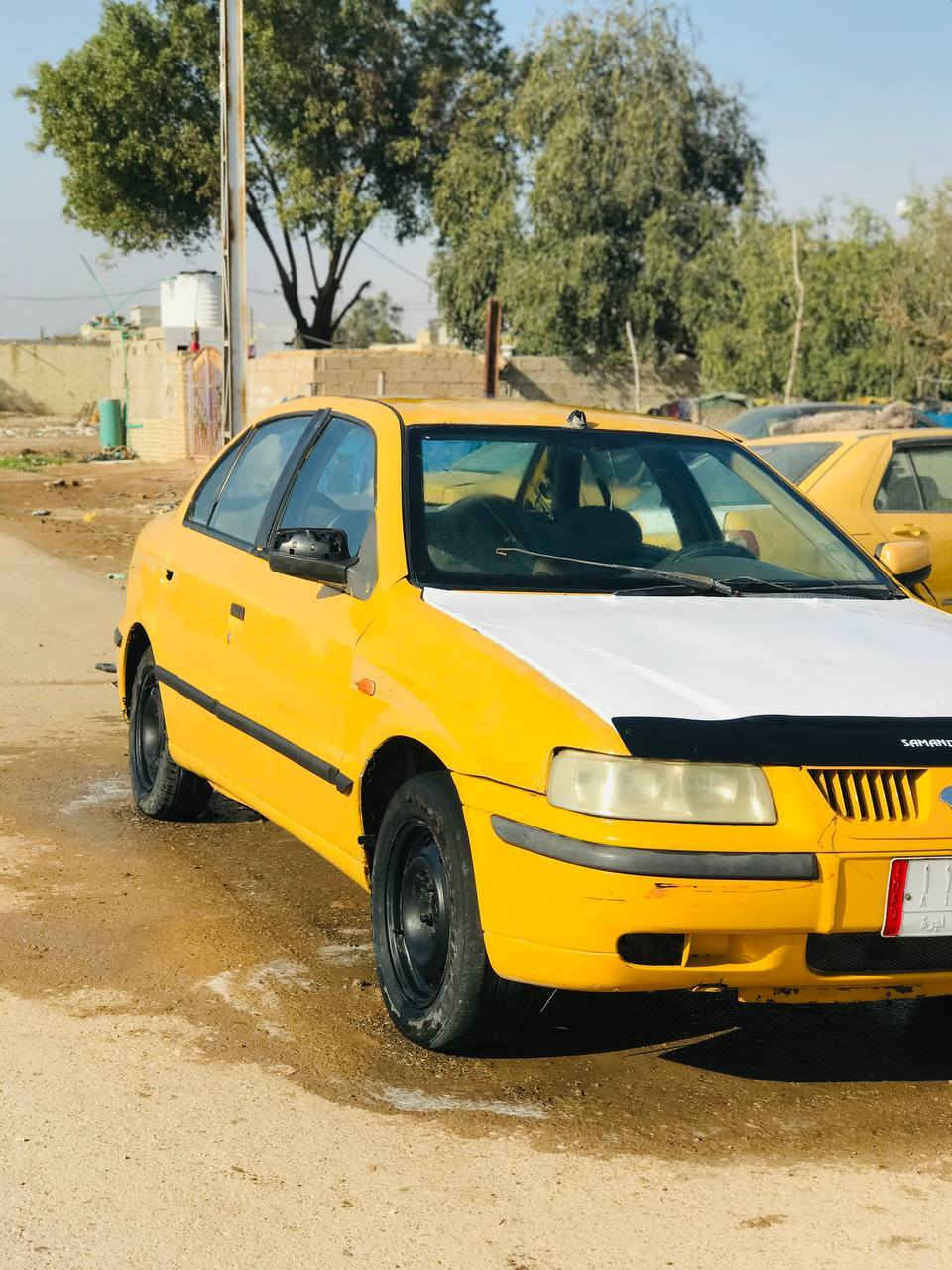 يالله بيع مستعجل  سلام عليكم سمند رقم واسط الماني سنويه عضم عاج  راعيه يريد تحويل هيه قرامات على المشتري سياره جاهزه بيه بعض النقوصات كير تخم تاير باتري جديد دوشمه حلوه بيه بس بدايه صوت يطق بلمكينه عنوان بغداد  السعر 15 وبيه مجال بسيط كلش استسفار انتصال ***********
