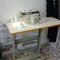 يا الله الله هم صلي على محمد وآل محمد  سلام عليكم مكينه للبيع اسمها بر...