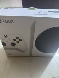 سيريس اس اصدار 2024  512GB نظافة 100% مستعمل قليل 3 اشهر فقط   ستاند م...