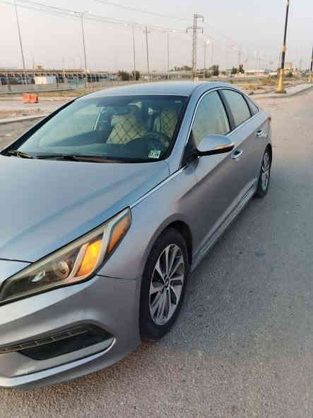 🔹 للبيع: هيونداي سوناتا 2015 🔹
السعر: 15,000$ بيه مجال

📌 المواصفات:

المحرك: GDI

حجم المحرك: 2.4 لتر

القير: أوتوماتيك

نظام الدفع: أمامــي

وارد: أمريكي

---

📌 حالة الهيكل والبوية:

البُنيد مصبوغ نصفه

الجاملغ الأمامي جهة الصدر مبدل جديد

الجاملغ الخلفي جهة الصدر بيه تصليح ومصبوغ نصفه

باقي السيارة على وضعها

---

📌 المواصفات الداخلية والخارجية:

شاشة

كاميرا رجوع

مثبت سرعة

حساسات خلفية

مرايات كهربائية

شبابيك كهرباء

مكيف بارد

ريموت سنتر

---

📌 معلومات إضافية:

السنوية باسمي لحد 2030

السيارة محرك وقير فوول

جاهزة للسفر وما تشكي من أي شي

---

📌 السعر:

💰 15,000 دولار

📌 الاتصالات:

📞 ***********
📞 ***********
