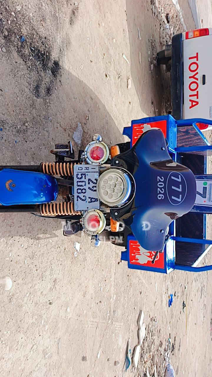 سلام عليكم ستوته لبيع مديل 2012 رقم نكليزي محرك جديد ستوته جاهزه ربع مذب عليه مداور ثاني يوم السعر مليون 600 وبيه مجال حق جيه مكان كوت مركز مدينه ***********
