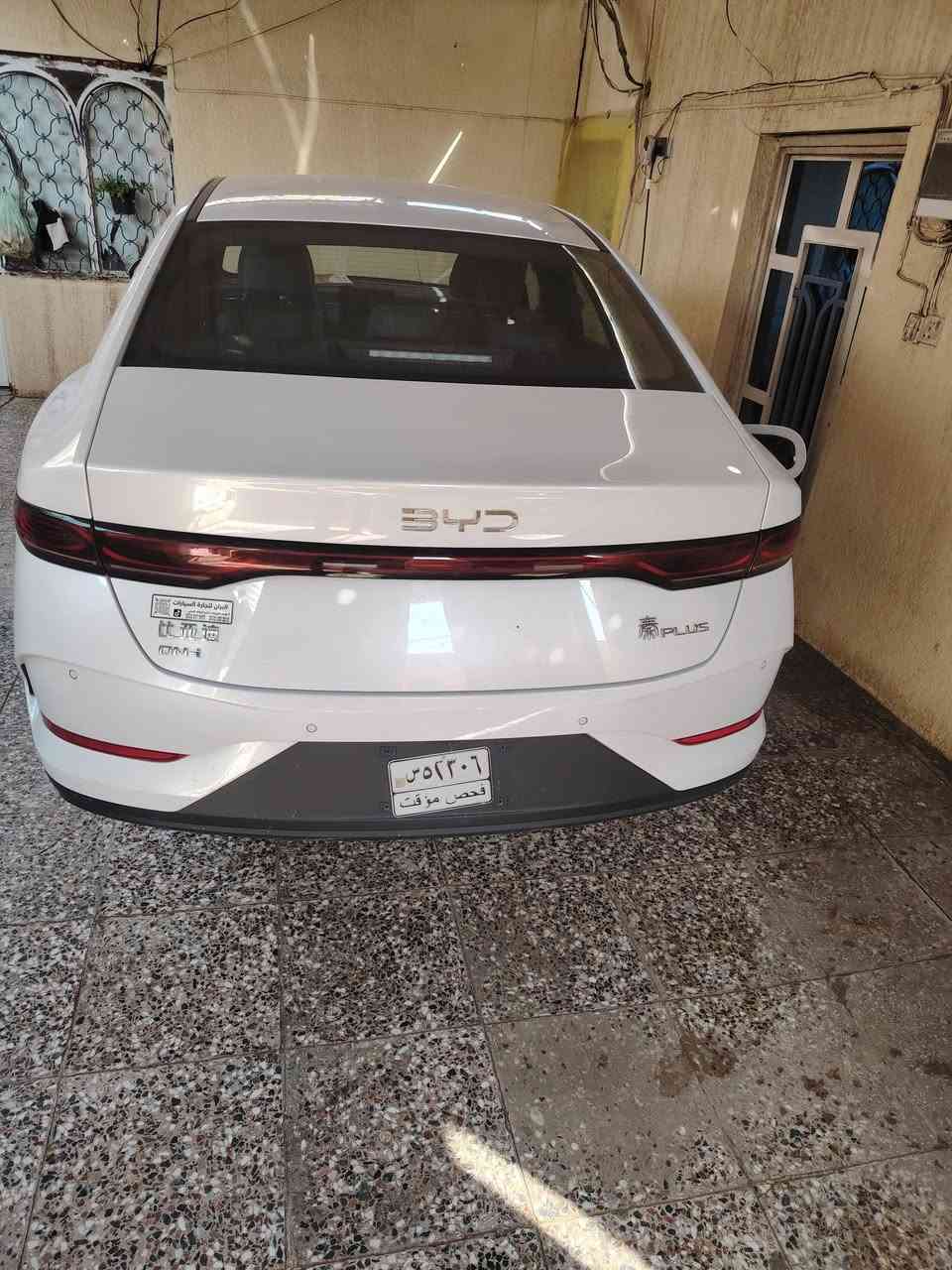 السلام عليكم بي واي دي بعدهة ممرقم ماشية ١٨٠٠ يعني زيرو
١٨ و ٢٠٠ مجال بصيط لان من المعارض ب ١٨و ٣٥٠ عنواني بغداد البلديات ***********
