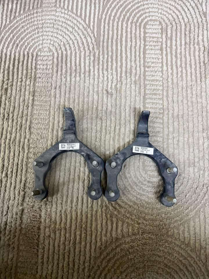 السلام عليكم غراض للبيع
شباك دعاميه موديل 2019 لون ابيض بلادي  بدون صبغ

وهوك ابيض واحمر 

بسعر ١٢٠ الف وبيها مجال

مكانها بغداد حي الجامعه   

للتواصل ع الرقم   

***********
