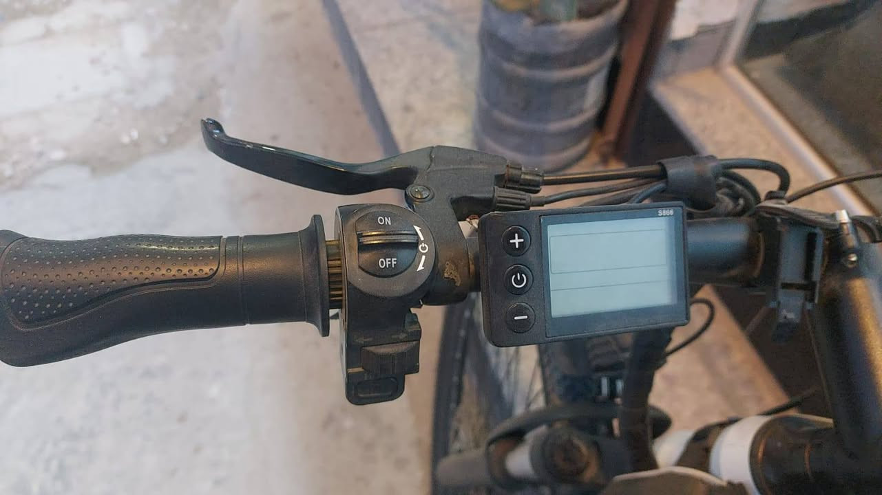 السلام عليكم
***********
دراجه شحن استخدام قليل
مكاني بغداد الحريه
