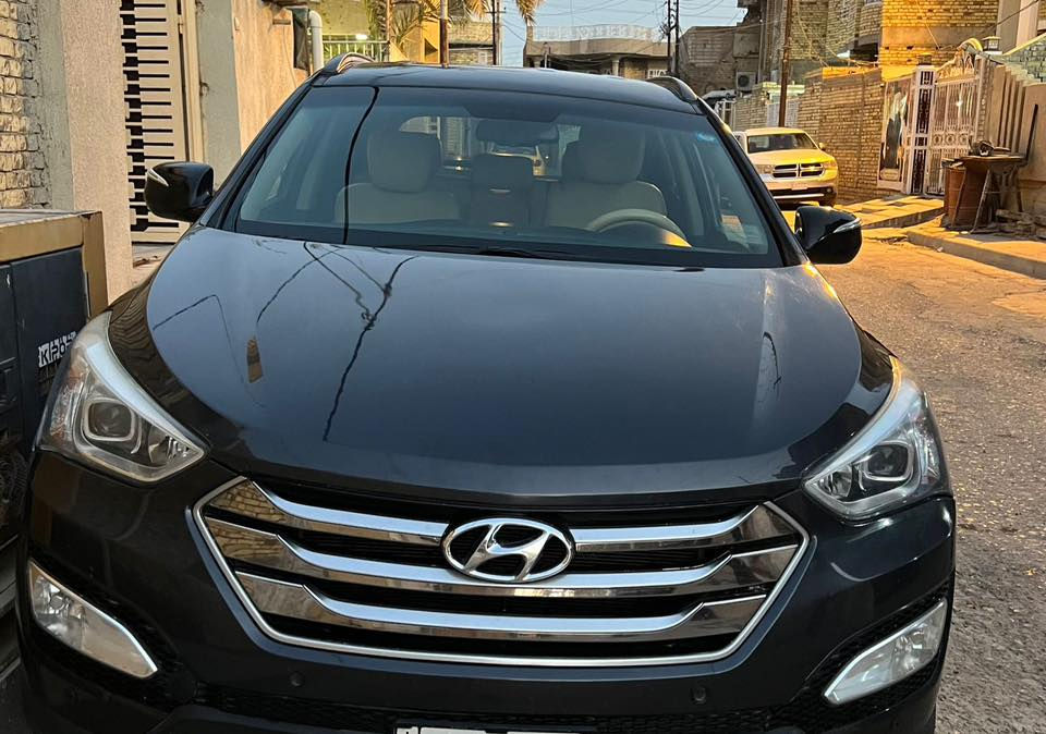 للبيع | هيونداي سنتافي 2016 – رقم ميسان (حُرّة)
وارد أمريكا – مچفيه 

🔧 المواصفات الفنية:
 • محرك اقتصادي 2400 سي سي
 • ماشية: 107 ألف ميل
 • نظام قيادة بثلاثة أنماط
 • نظام مانع للانزلاق + مانع انحدار
 • تبريد مزدوج (قطعتين تبريد)
 • شاشة وسطية
 • ويل كب
     • دفع رباعي 
 • تتسع لـ 5 ركّاب

📍 الموقع: ميسان – العمارة
📞 للتواصل: ***********

سيارة نظيفة وجاهزة للشراء – للاستفسار يرجى الاتصال.
