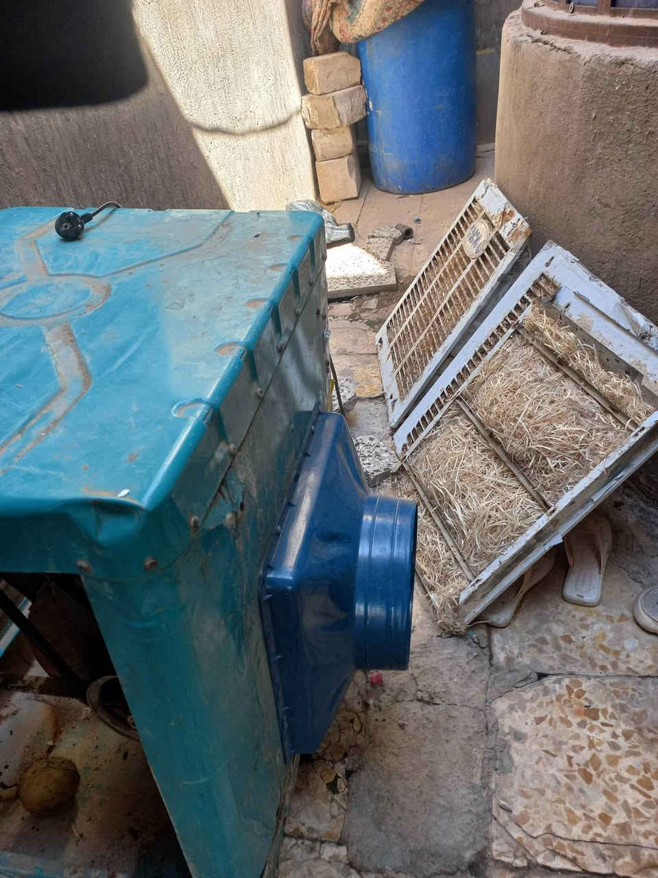 اسلام عليكم عمي مبرده الحجم الوسط الهوة فول حلفات وقايش واتر بم جديد هواها ثلج وتخبل  عنواني كوفه اشمر سعرك وبل خدمه اطوني سعر من يمكم ***********
