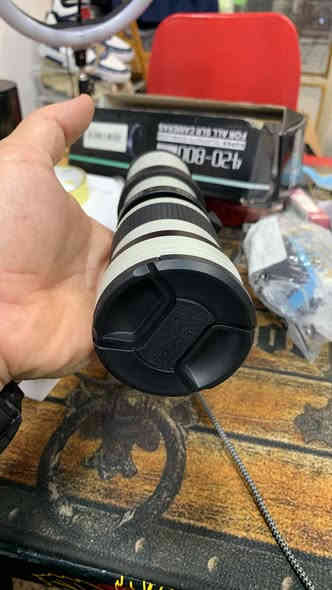 عدسه كامره جديده غير مستعمله كامل ملحقات السعر 50 الف يوجد توصيل جميع المحافظات ***********
