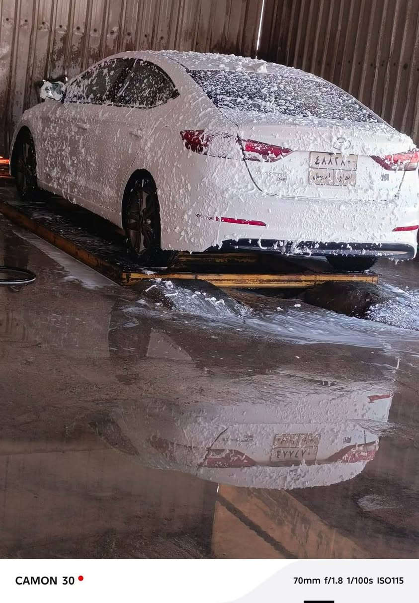 سلام عليكم النتره موديل 17 وارد امريكي مكينه 2000 دوش كير مكينه مكفولات سياره حلوه مرتبه ماعايزه غير حداديه شويه والباقي نضيف بيهه 3 قطع مكاني نجف سعر 122وبيهه مجال اي ستفسار واتساب ***********مراوس  فقط ملكه
